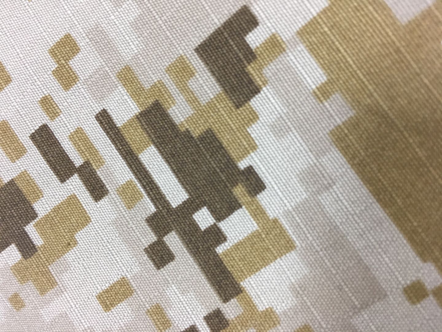 迷彩尼龙棉混纺斜纹迷彩军用制服织物